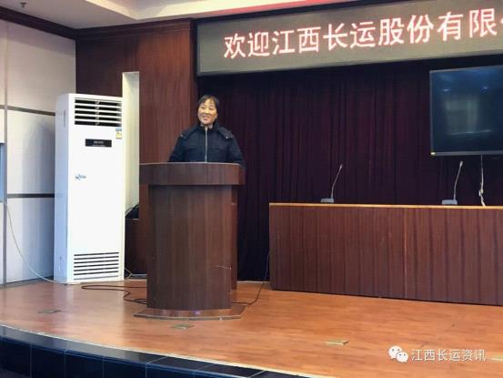 乐竞体育登录工会  开展2019年“不忘初心、牢记使命”主题教育劳模宣讲活动