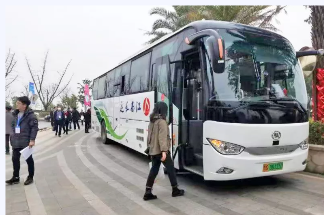九江长运:共青公司圆满完成共青城市羽绒服装周用车接待任务