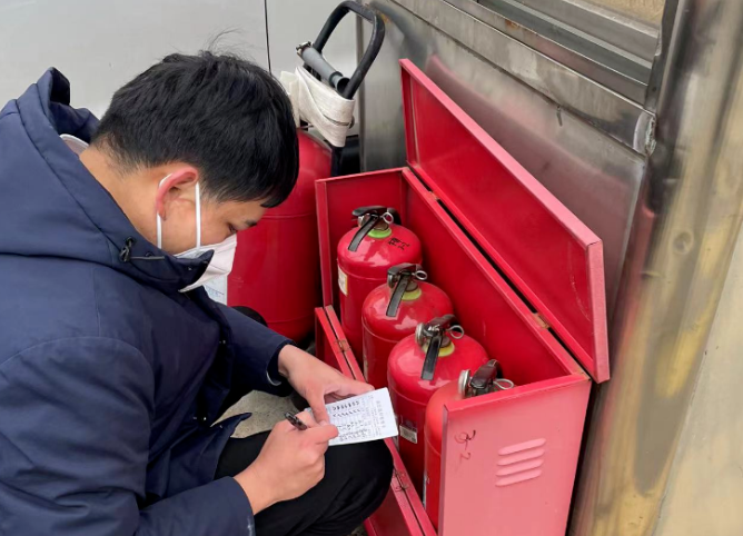 长运物业 物业经营分公司开展冬季安全隐患排查活动