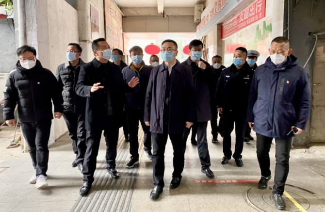 赵捷一行督导青山客运站2023年春运工作