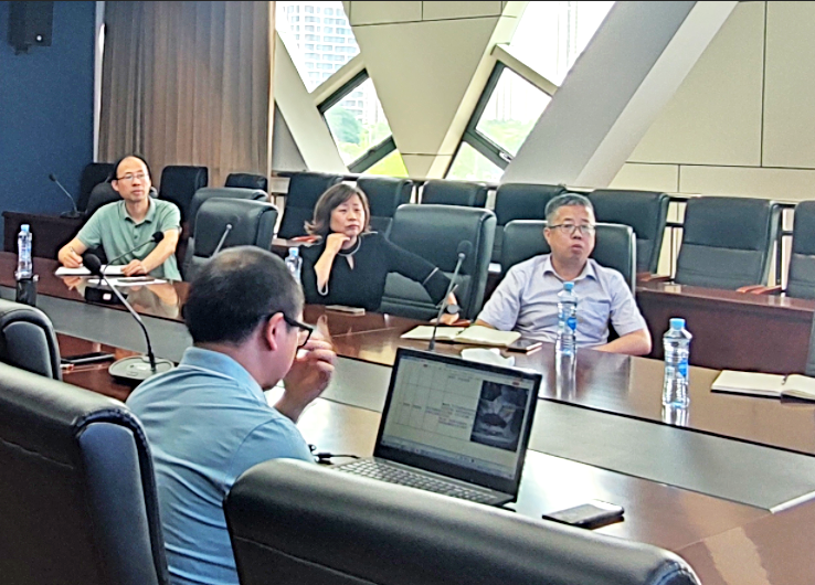 江西长运举办“排查车辆安全、预防车辆自燃“专题培训会 万建红出席并讲话