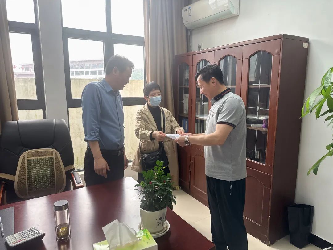上饶汽运:纸短情长暖人心