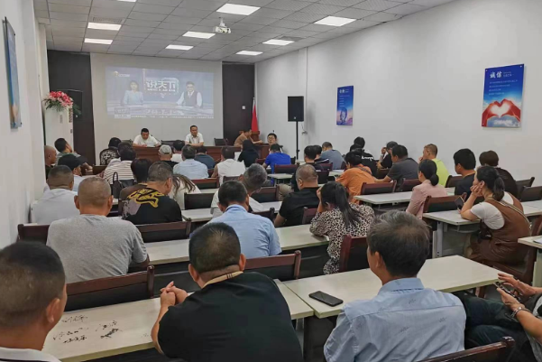 景德镇长运:昌江公司召开8月份驾驶员安全、机务例会