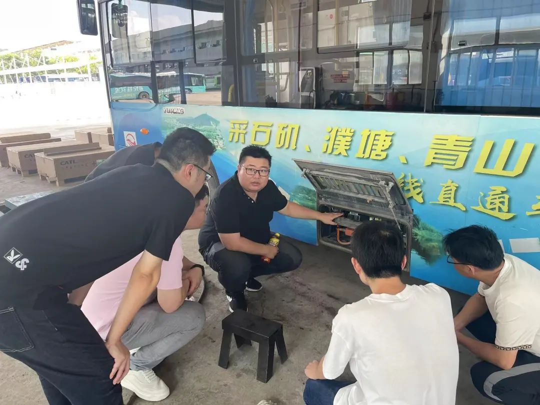 马鞍山长客:开展新能源车辆防火防电防水检查及培训活动