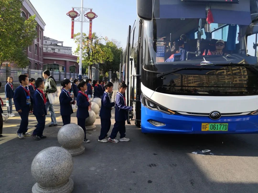 抚州长运:抓细节优服务 持续为研学活动提供运输保障