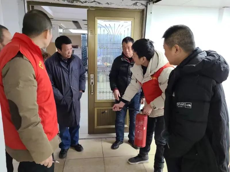 长运物业:开展安全消防知识培训