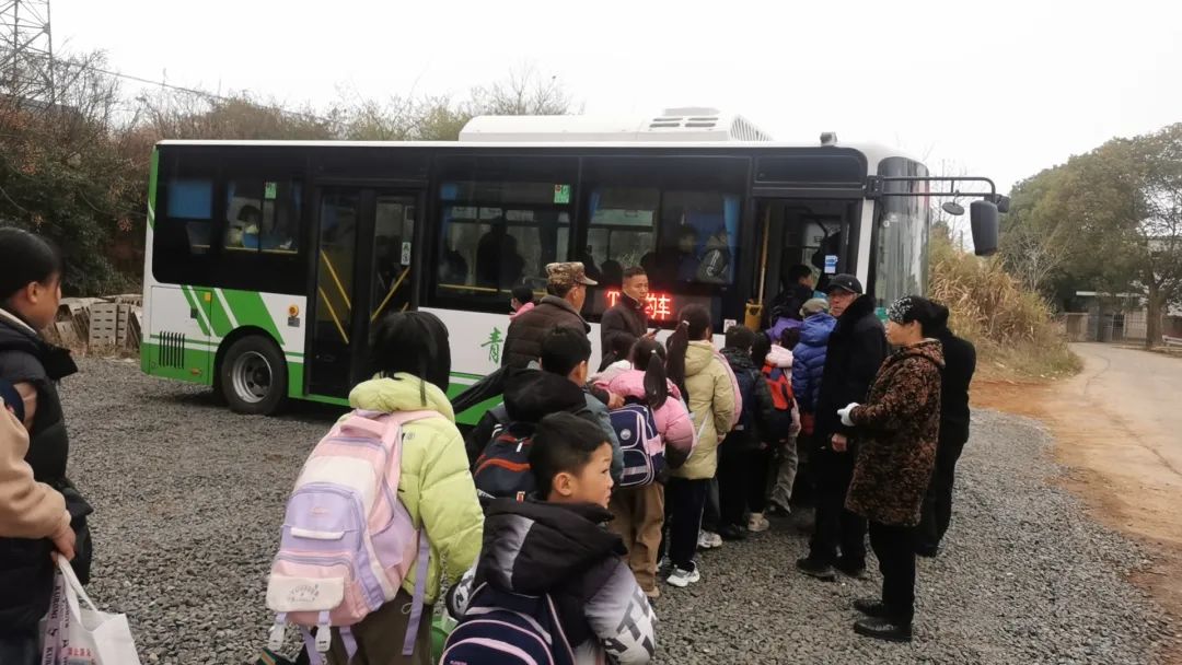 九江长运:共青城乡村校园专线正式运行