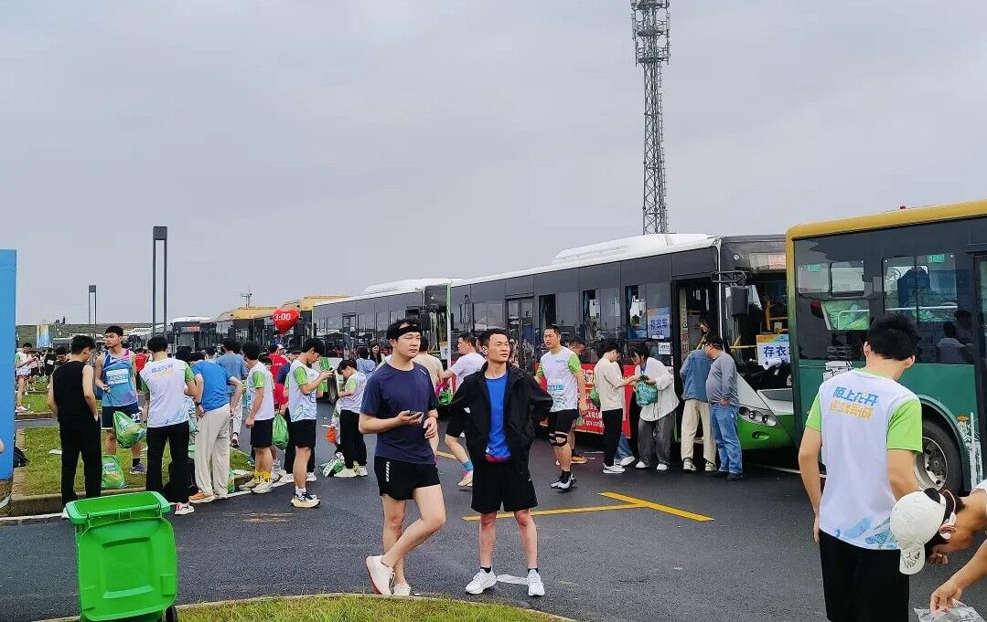 九江长运:圆满完成“春光杯”马拉松赛事运输任务