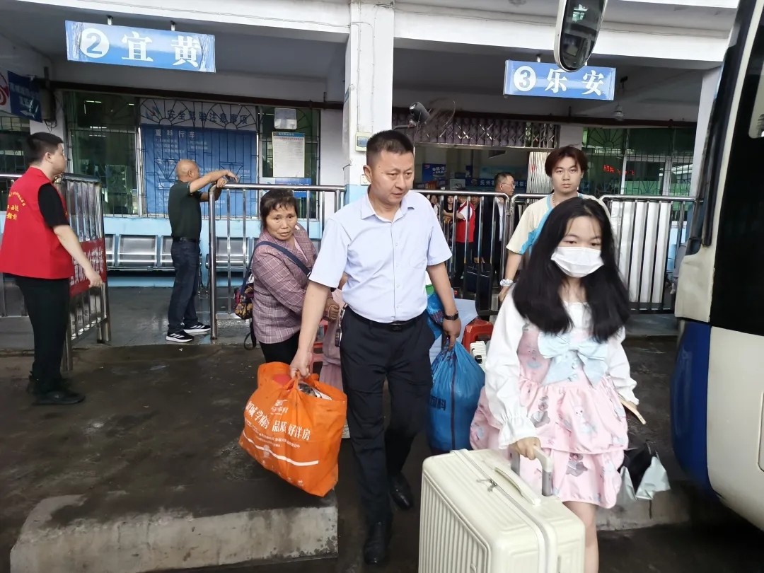 抚州长运:温馨服务 平安出行
