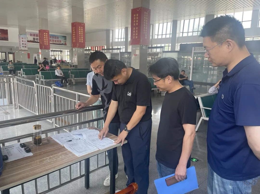 马鞍山长客:开展安全生产“四不两直”检查