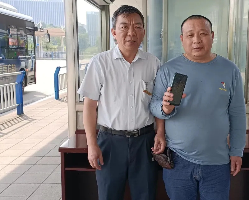 吉安长运:暖心公交司机获赞连连