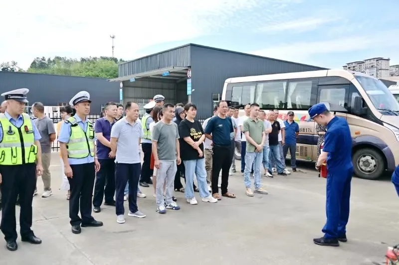 九江长运:武宁公司开展“畅通生命通道疏散”演练