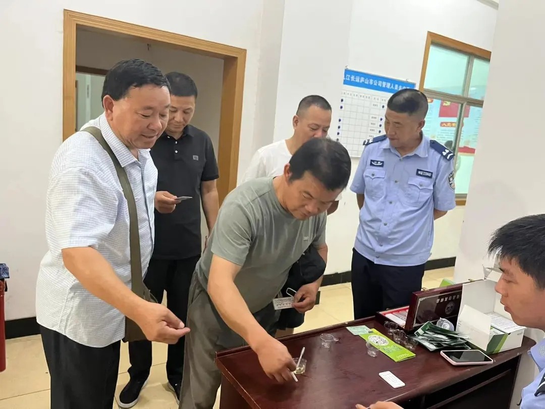 九江长运:检测“毒驾”+安全培训 绷紧安全弦