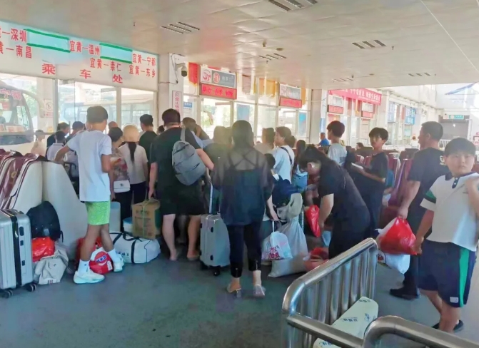 抚州长运:“暑运模式”启动 全力满足旅客出行需求