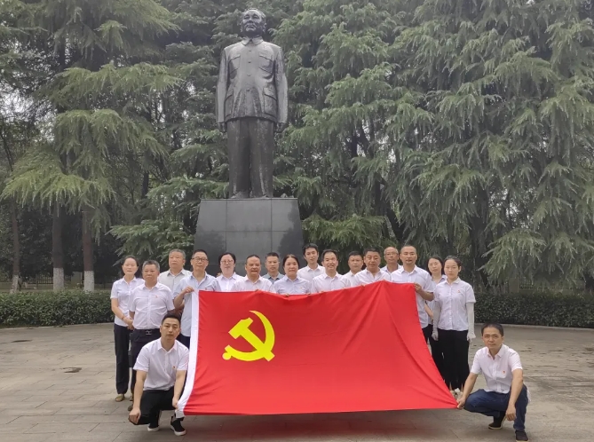 长运物业:开展7月主题党日活动