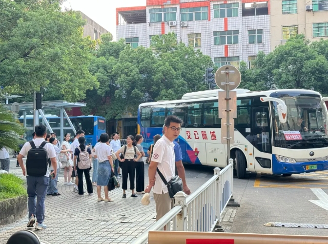 抚州长运:开通赣东学院(新校区)通勤车 开启高校服务新篇章