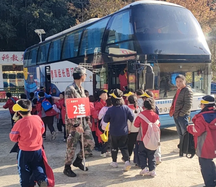 景德镇长运:旅游公司圆满完成中学冬季研学游活动运输任务