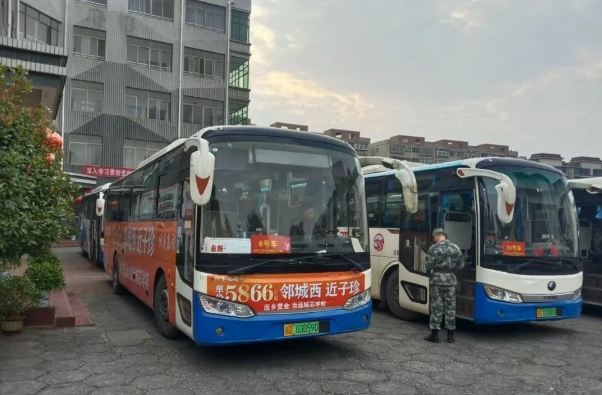 吉安公司:永新长运圆满完成县小学生红色研学运输保障任务