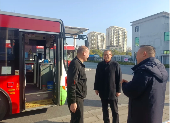 鹰潭公交:开展春运安全生产检查